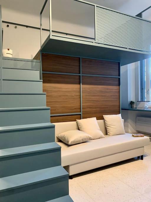 Lovely Studio Flat In Bocconi Mediolan Zewnętrze zdjęcie
